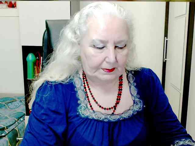 GrannyWants webcam