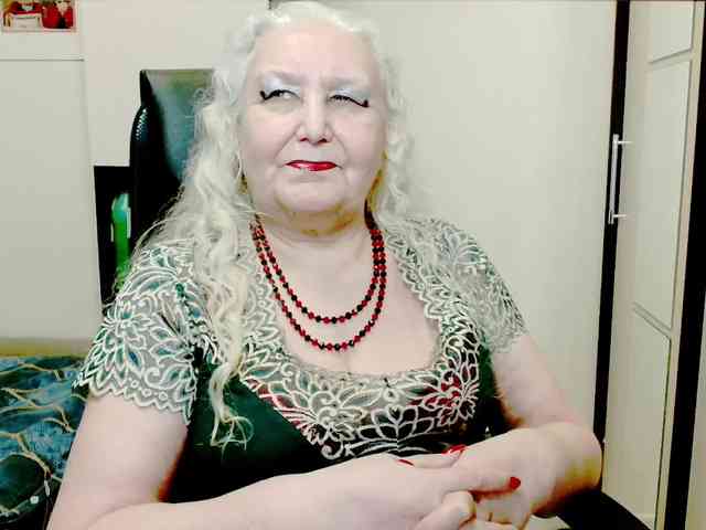 GrannyWants webcam