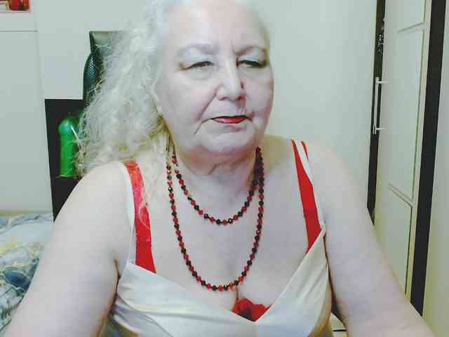 grannywants Live Webcam on BongaCams