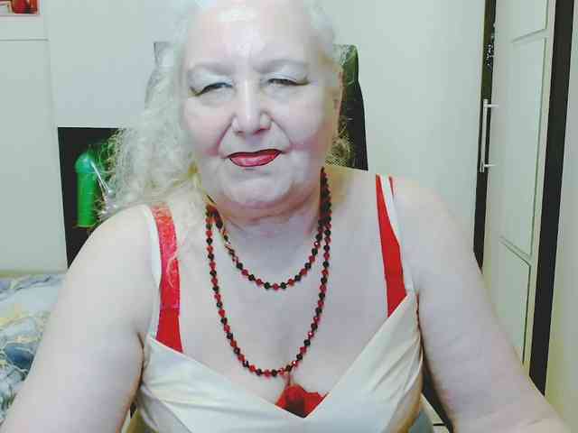 grannywants Live Webcam on BongaCams