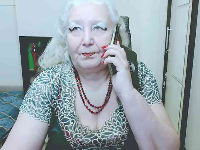 GrannyWants webcam