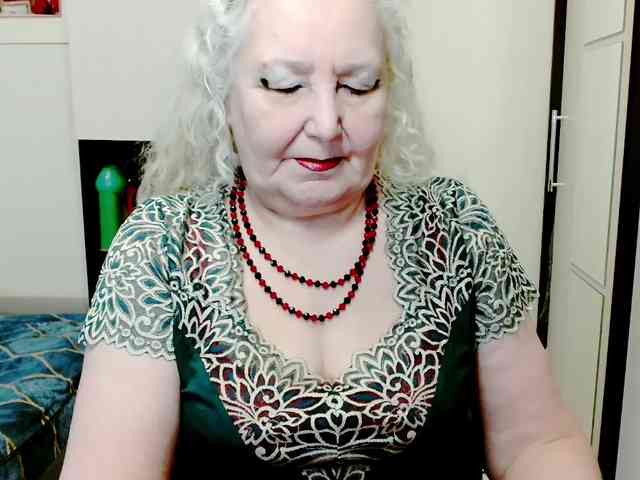 GrannyWants webcam