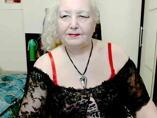 GrannyWants webcam