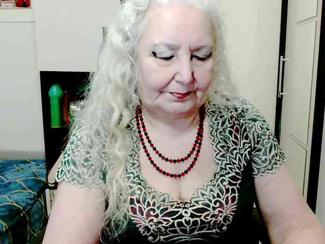 GrannyWants webcam