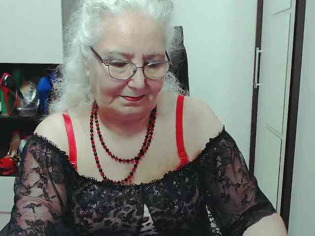 GrannyWants webcam