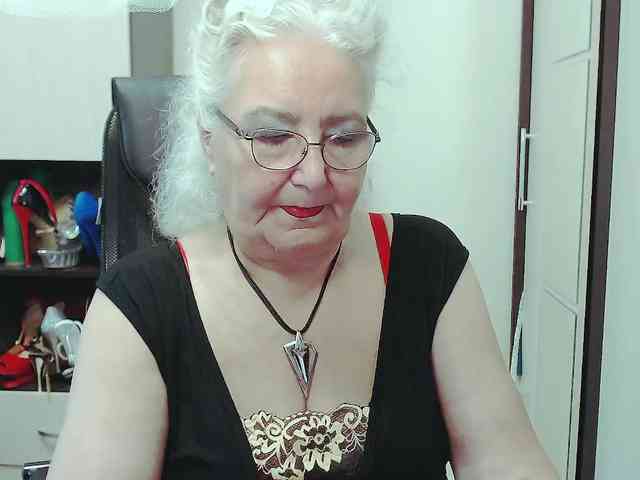 GrannyWants webcam