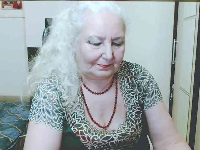 GrannyWants webcam