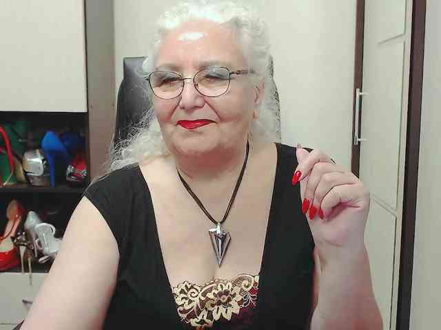 GrannyWants webcam