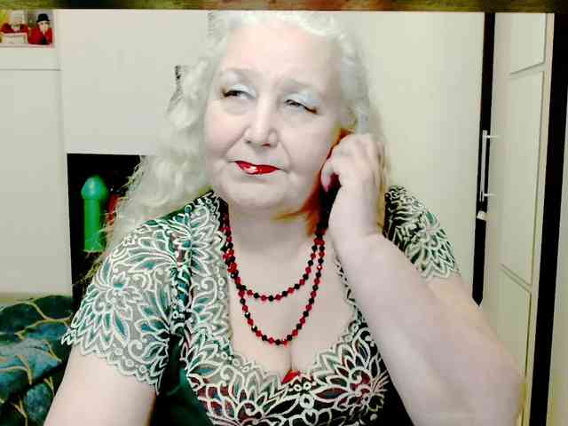GrannyWants webcam