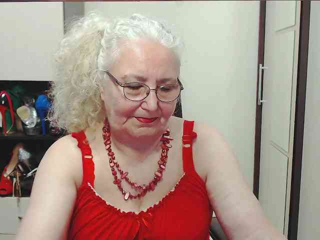 GrannyWants webcam