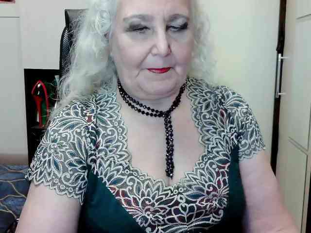 GrannyWants webcam