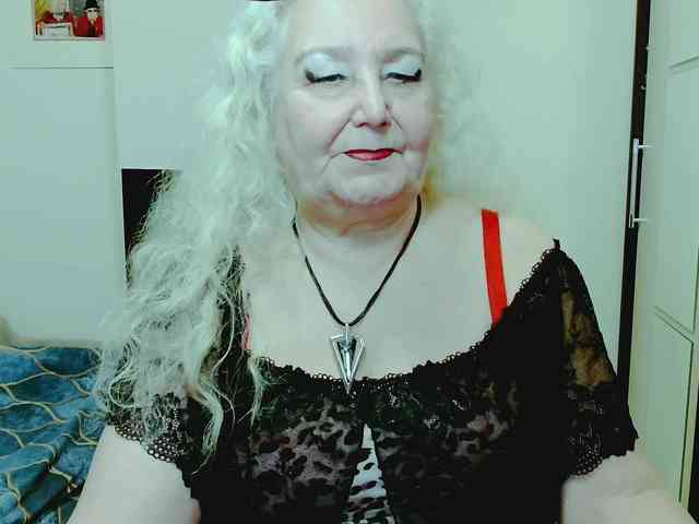 GrannyWants webcam