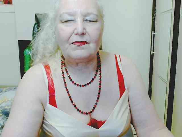 GrannyWants webcam