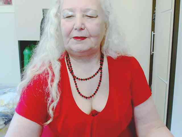 GrannyWants webcam