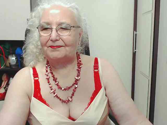 GrannyWants webcam