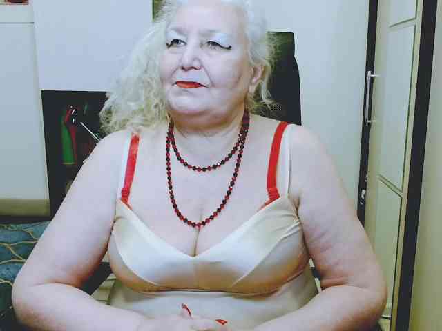 GrannyWants webcam