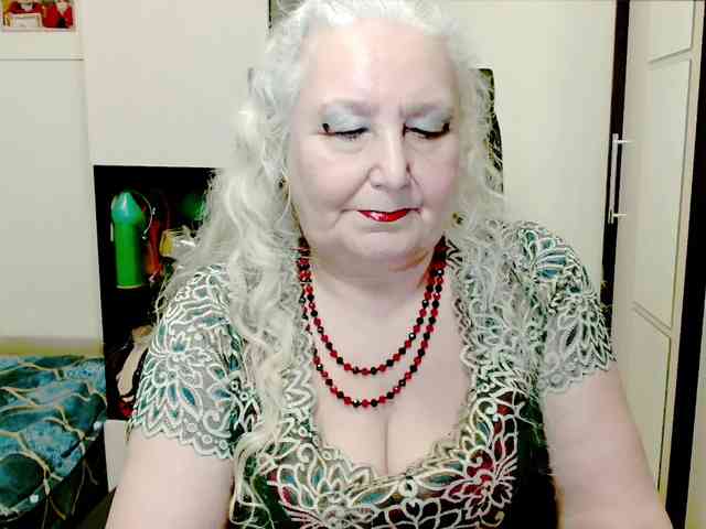 GrannyWants webcam