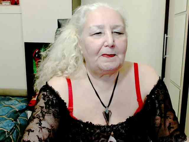 GrannyWants webcam