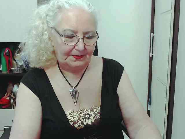 GrannyWants webcam