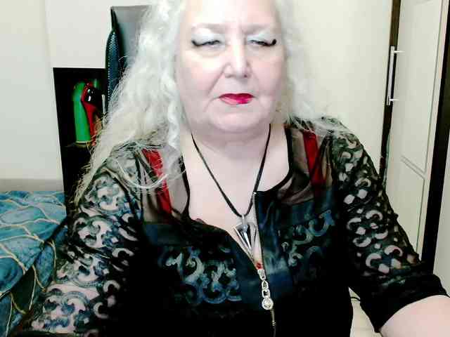 GrannyWants webcam