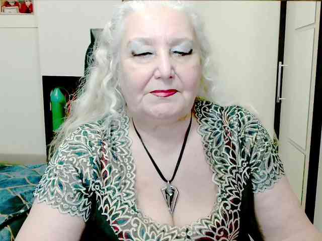 GrannyWants webcam