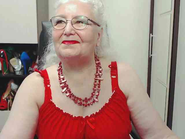 GrannyWants webcam