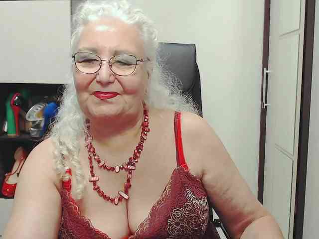GrannyWants webcam