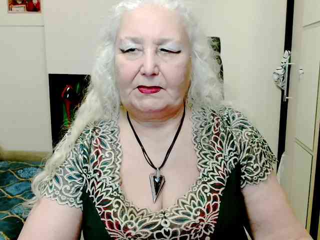 GrannyWants webcam