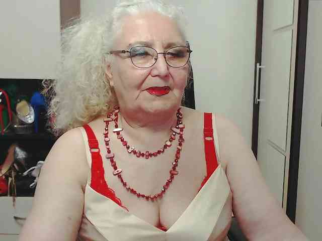 GrannyWants webcam