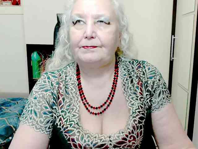 grannywants Live Webcam on BongaCams