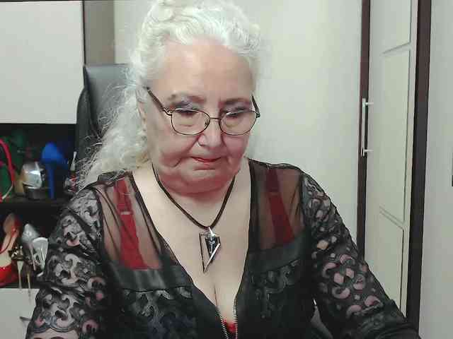 GrannyWants webcam