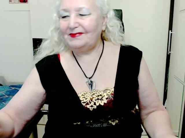 GrannyWants webcam