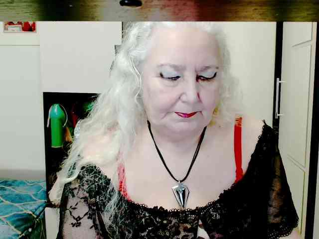 GrannyWants webcam
