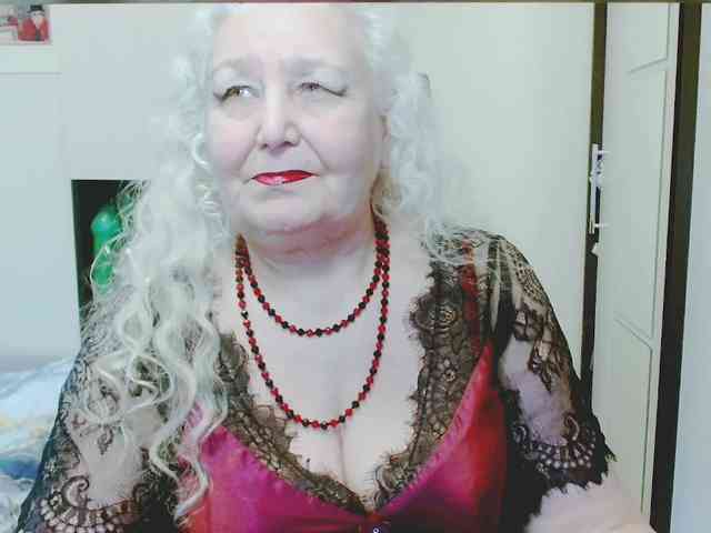 GrannyWants webcam