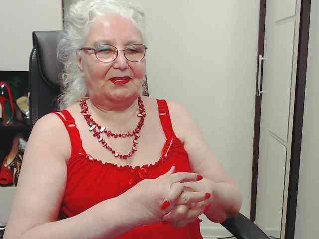 GrannyWants webcam