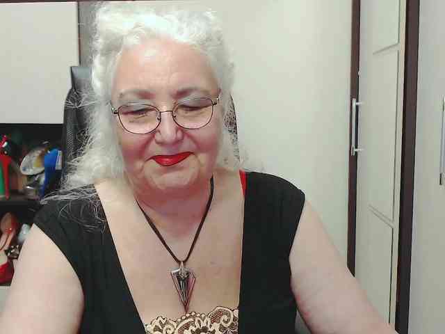 GrannyWants webcam