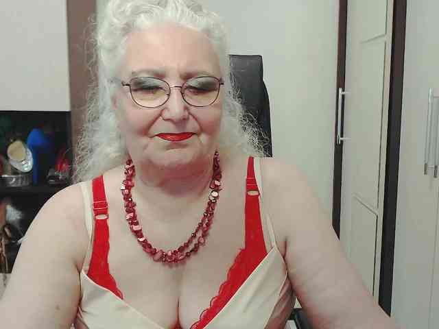 GrannyWants webcam