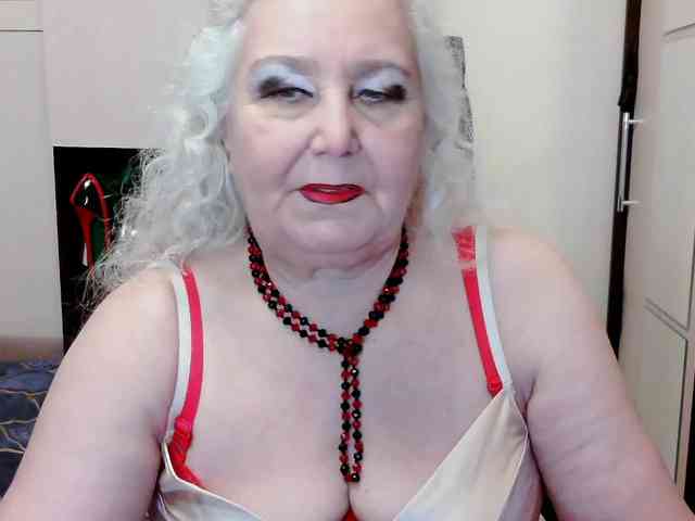 GrannyWants webcam