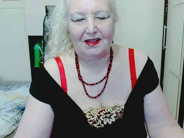 GrannyWants webcam