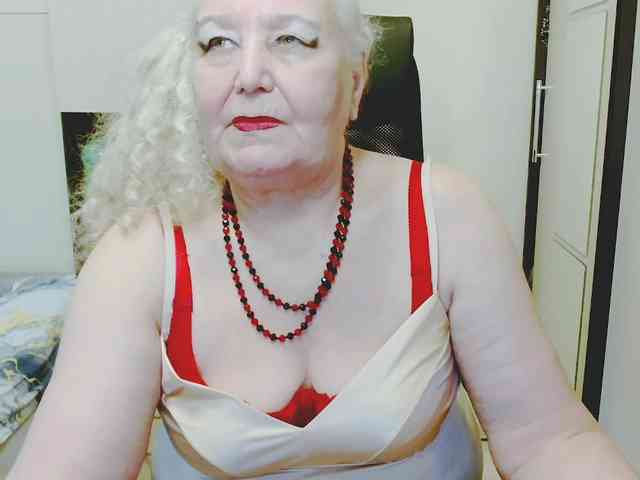 GrannyWants webcam