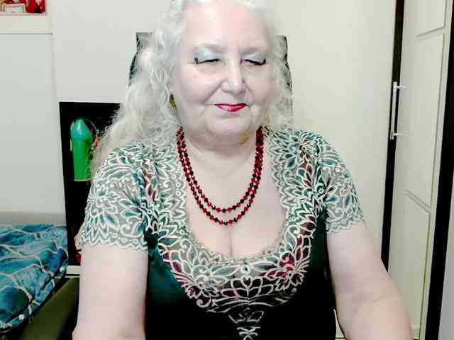 GrannyWants webcam