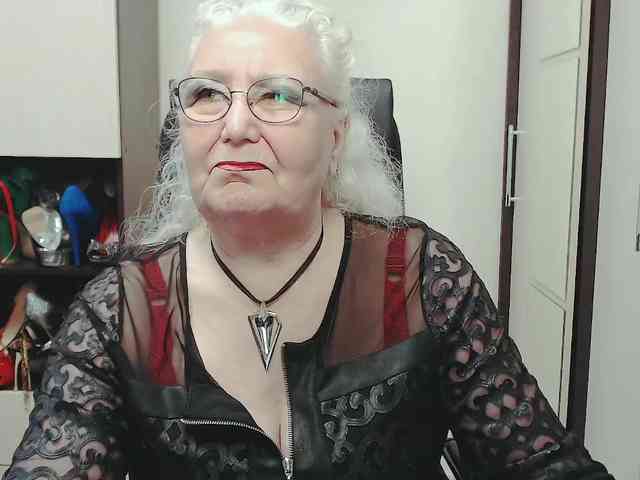 GrannyWants webcam
