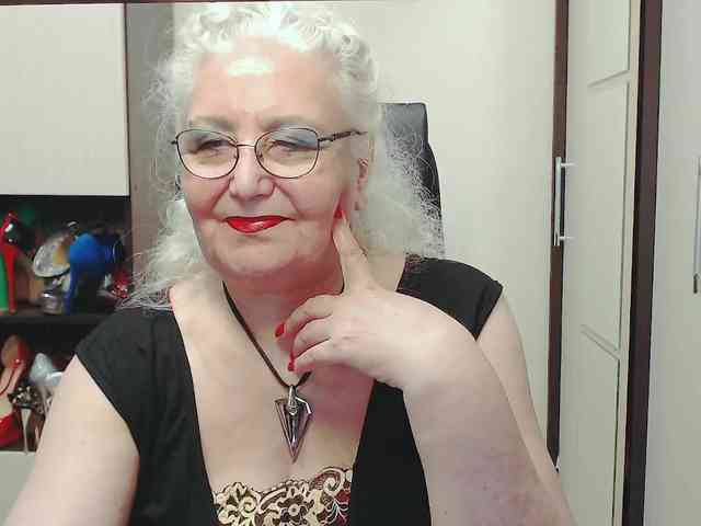 GrannyWants webcam