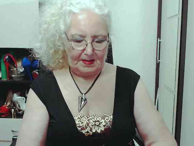 GrannyWants webcam