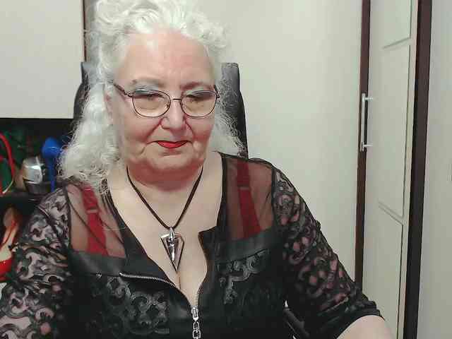 GrannyWants webcam