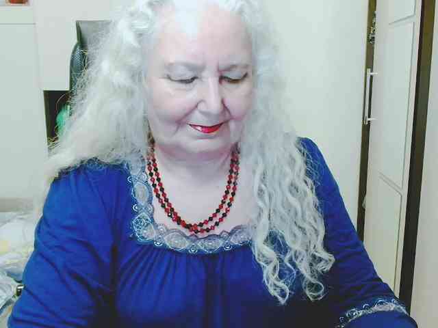 grannywants Live Webcam on BongaCams
