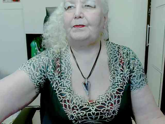 GrannyWants webcam