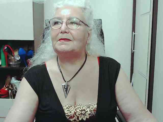 GrannyWants webcam