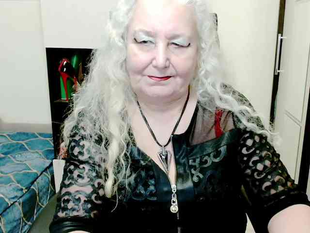 GrannyWants webcam