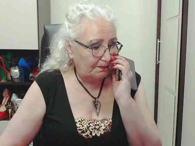 GrannyWants webcam